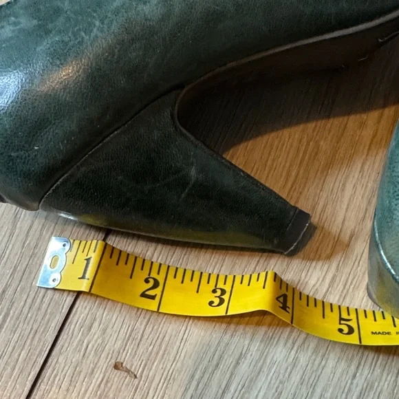 Miz Mooz Dark Green Leather Cutout Mary Jane Heels - Picture 11 of 11